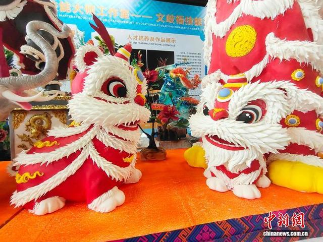图为现场展出的面塑作品。中新社记者 黄艳梅 摄