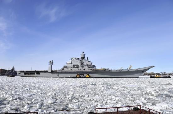 在俄罗斯接受改装的印度”维克拉玛蒂亚“号航母