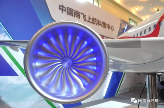 中新社发 严大明 摄&nbsp;&nbsp;