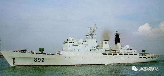 909型的结构布局更接近驱护舰，舱内空间是不如072宽敞简单的