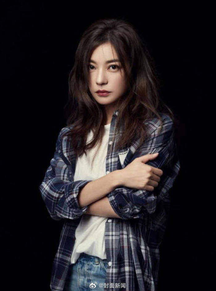 赵薇关联公司被限高 涉案金额9801元