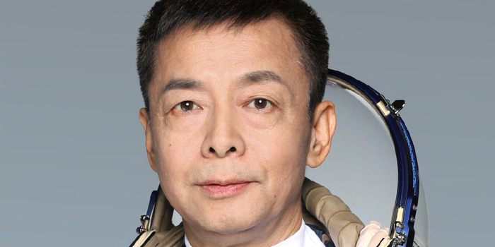 追梦者终圆梦，邓清明入选神十五乘组_手机新浪网