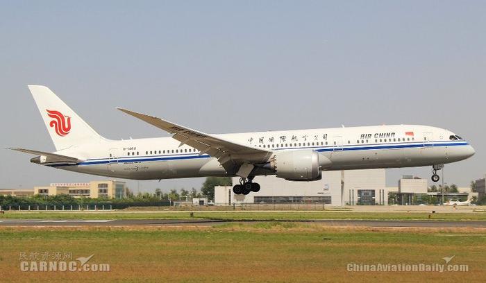 图：中国国际航空股份有限公司B-1468号BOEING 787-9型客机。民航图库图片，摄影：民航资源网网友“caoxiaochen”。浏览作者图库原帖《[原创]【PEK】B787-9降落一组》。