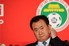 评论：卖卖卖的万达为何高调重返中国足球？