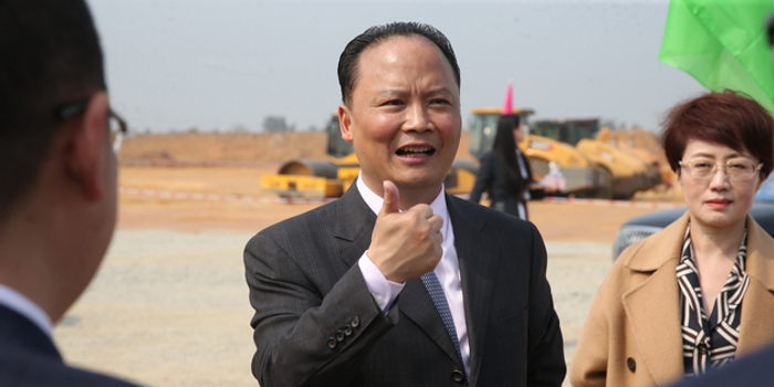 刘汉元卸任通威股份董事长,80后谢毅接棒:曾一天花掉8.7亿