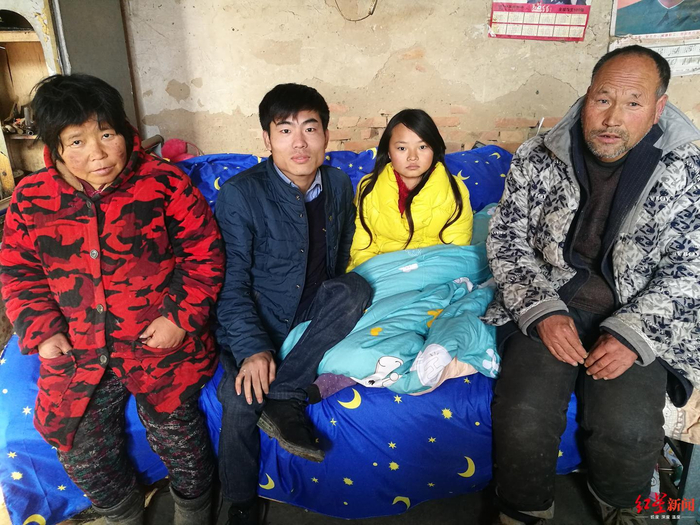 ↑帮助残疾人朋友