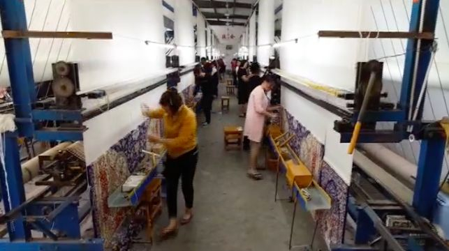  地毯加工车间