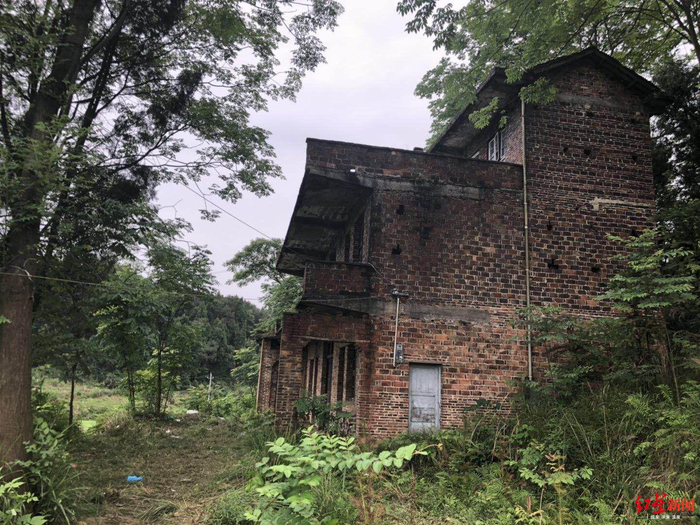 ↑张居迁藏匿的民房