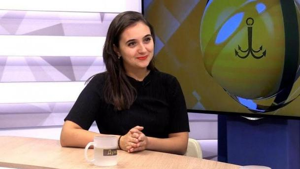 乌克兰女记者尤利娅·门德尔 （图源：乌克兰Glavred新闻网站）