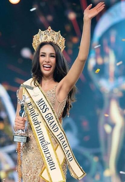  阿拉娅社交媒体截图