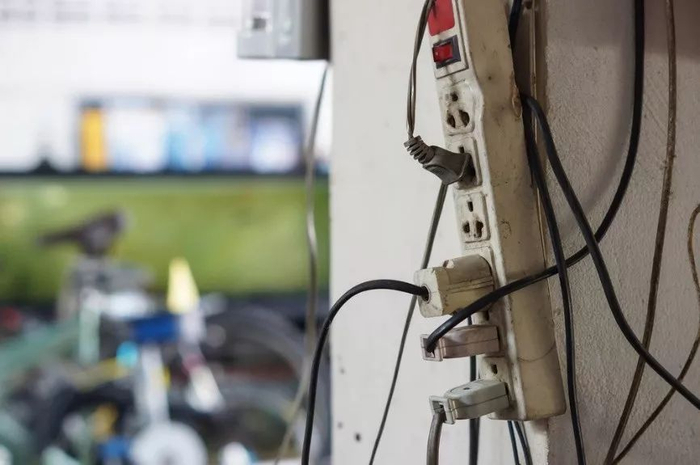 【图】用脲醛树脂做成的插座（图片来源：站酷海洛）