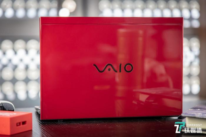 不为轻薄小巧妥协的生产主力，VAIO SX12耀世红限量版评测| 钛极客_手机