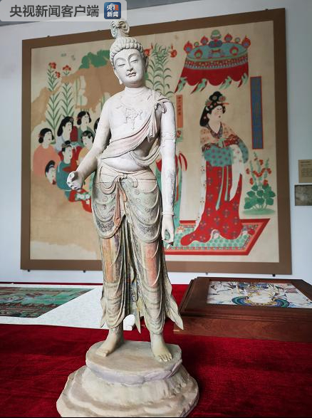 △3D打印的莫高窟塑像。（央视记者张晓鹏拍摄）