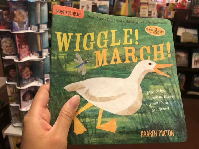 图为中国印刷的可撕书。