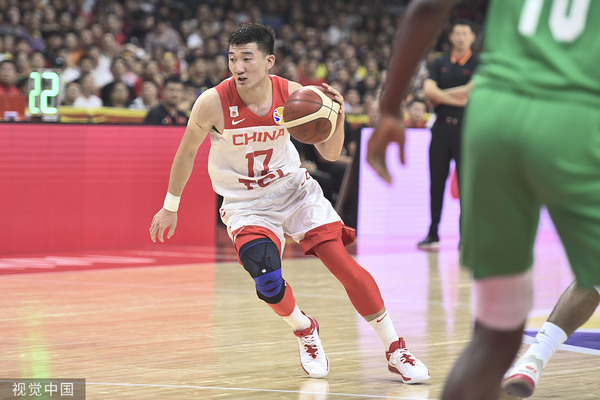 孙铭徽等球员是红、篮分队的受益者 @视觉中国