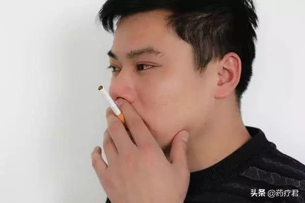 一天一包烟和三天一包烟,哪个伤害更大?人体一天能承受几支烟?