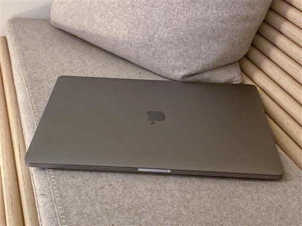 16寸MacBook Pro爆音问题已陆续修复苹果还在努力中_手机新浪网