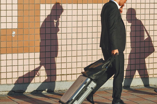 台当局在今年毕业旺季投入近95亿新台币鼓励就业，5个月过去情况没反转，失业率更严重了。（图片来源：台湾“中时电子报”）