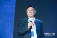 金碚：金融业发展应促进实体经济持续稳定发展