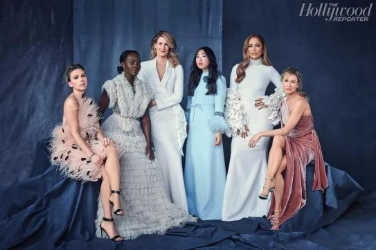  ▲ 奥卡菲娜（左四）