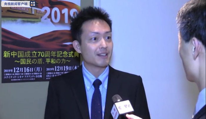 △ALSOK职员田边刚史接受总台记者采访