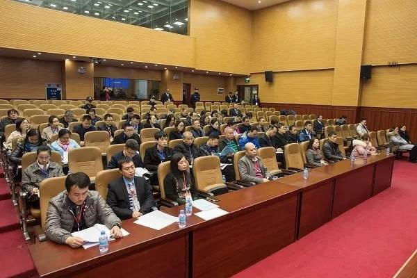  广西奥奇丽股份有限公司债权人参加会议
