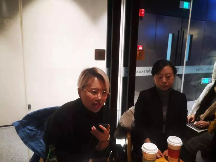  左一为徐枣枣&nbsp;&nbsp;图/隗延章摄