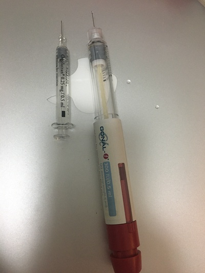  林晴给自己注射的促排卵针。受访者供图