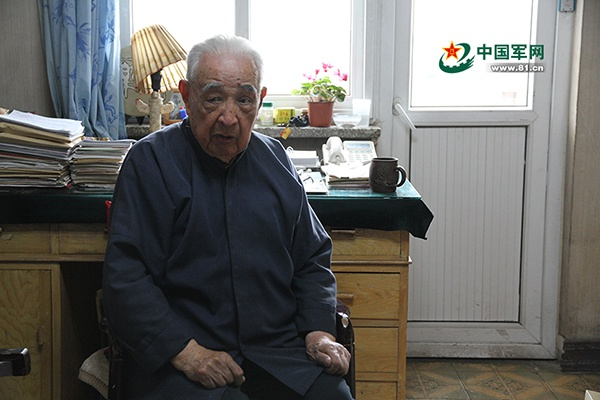 94岁的“文艺战士”胡可