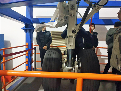 现场培训（疫情前拍摄）