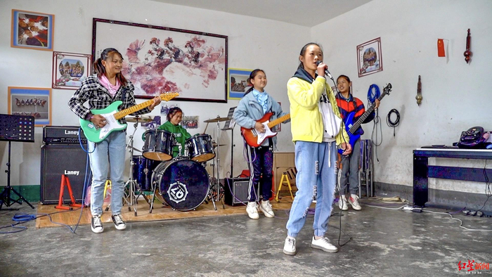 ↑“遇”乐队。