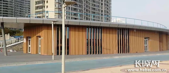 秦皇岛建成的城市厕所。