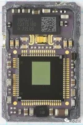 ▲TechInsights拆解的新款iPad Pro的“激光雷达扫描仪”内部的Sensor