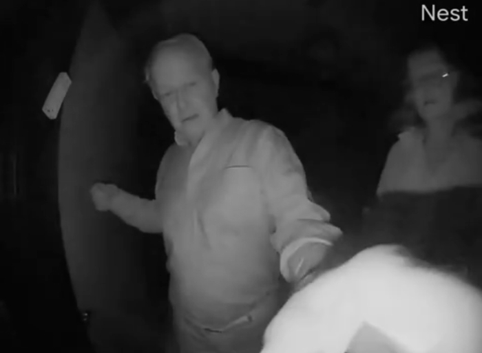 ↑图据监控视频截图 来源网络