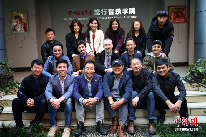 宋雨翔在四川音乐学院。受访者供图