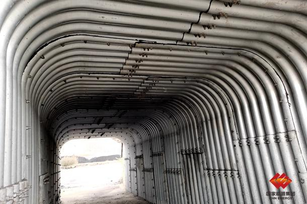 图为采用波纹板加固技术的457号涵洞