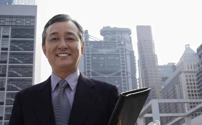 ▲Eric看上去像是说中文夹带英语的商业精英