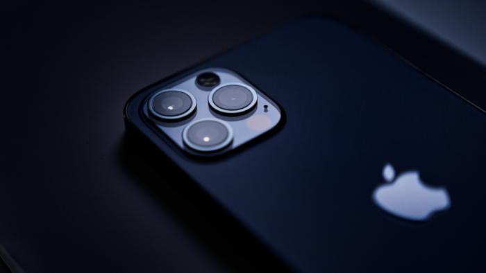 iPhone 12/12 Pro 一周体验：苹果的轻薄黑魔法_手机新浪网