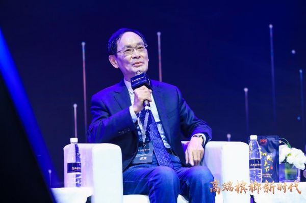 原中国文化部副部长潘震宙