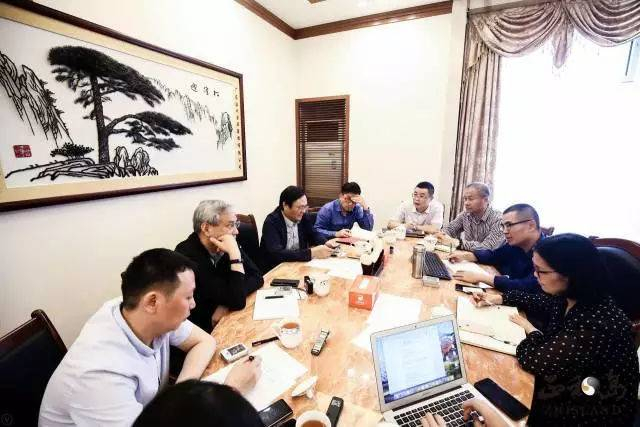 周其仁等人对温氏股份调研访谈 图/华夏基石e洞察官方微信