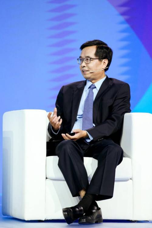 商飞秦福光在2020联想创新科技大会表示:5G应用助力飞机制造提升效率_手机新浪网