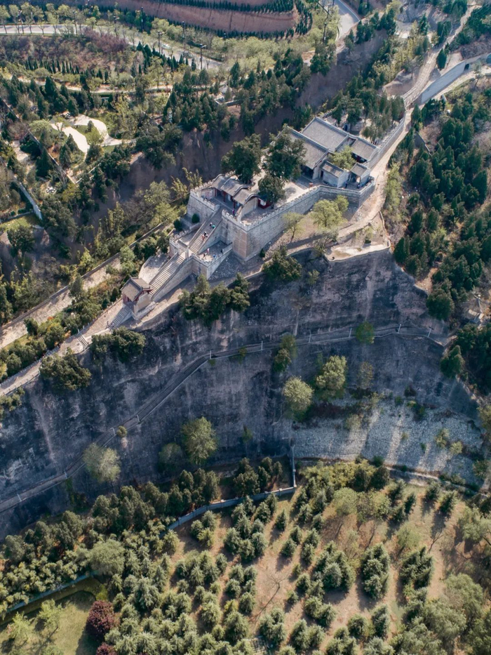 ▲ 司马迁祠。 摄影/一佳one