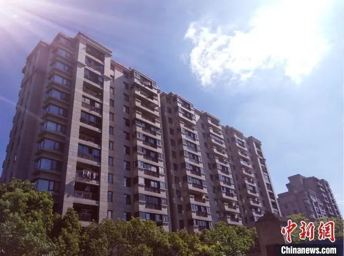 资料图：杭州某住宅楼。郭其钰 摄