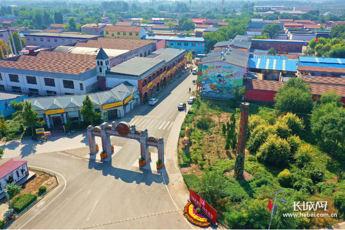 周窝音乐小镇。长城网记者 张千 摄