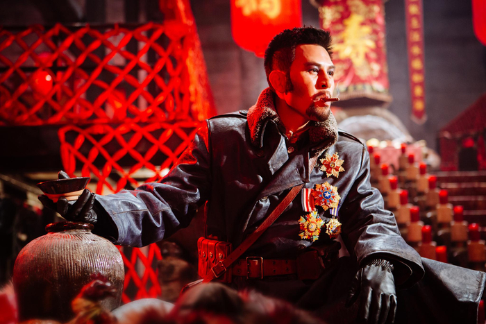  电影《智取威虎山》