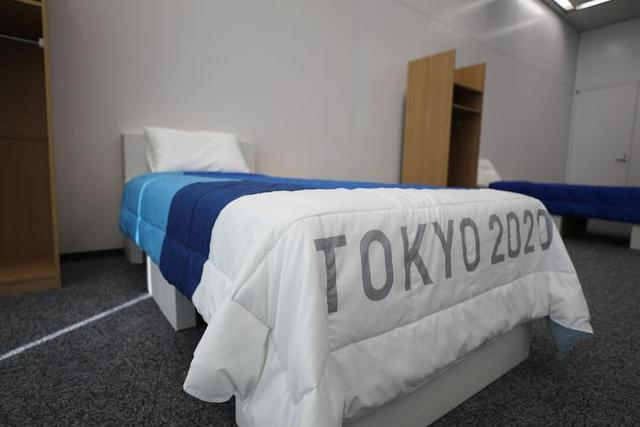 东京奥运村内使用的“纸板床”外观 新华社记者杜潇逸摄