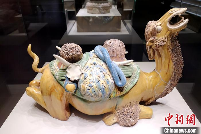 展出的代表性文物精品。　田进 摄