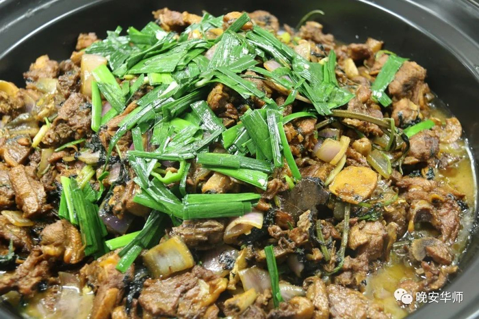 紫苏焖鸭14元