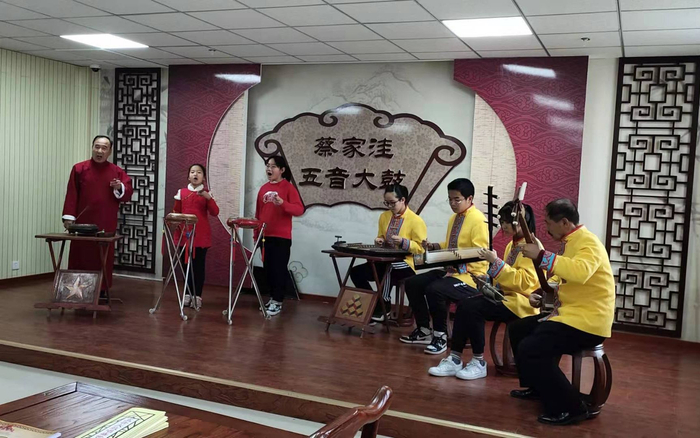 密云非遗展演五音大鼓。新京报记者 王纪辛 摄