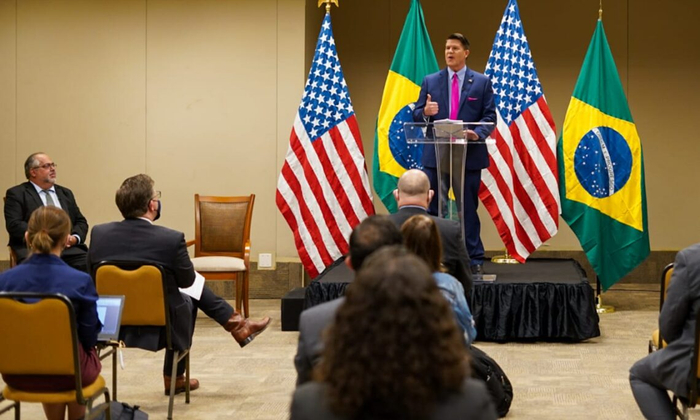 图自美国驻巴西大使馆网站